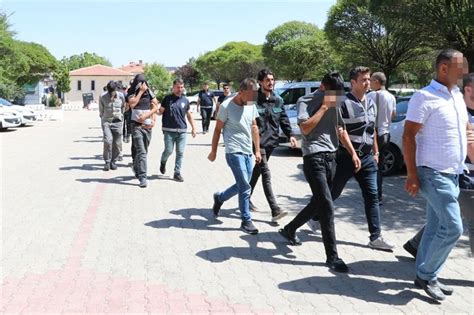 Y­o­z­g­a­t­ ­m­e­r­k­e­z­l­i­ ­3­ ­i­l­d­e­ ­u­y­u­ş­t­u­r­u­c­u­ ­o­p­e­r­a­s­y­o­n­u­:­ ­3­2­ ­g­ö­z­a­l­t­ı­